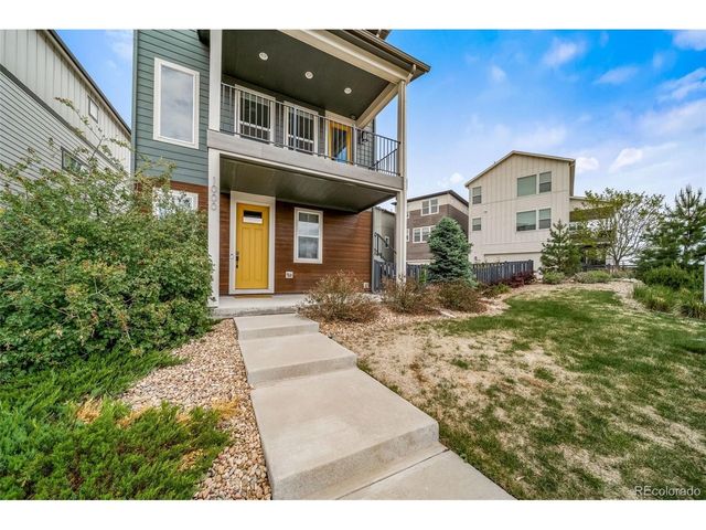 1000 Southurst Ln, Littleton, CO 80129