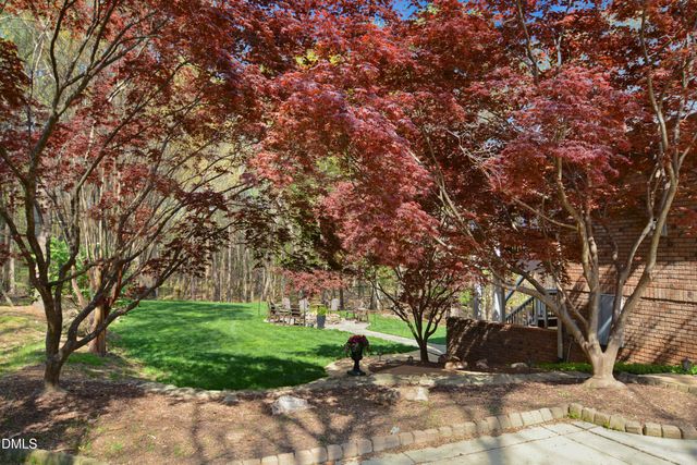 6121 Carlyle Drive, Raleigh, NC 27614