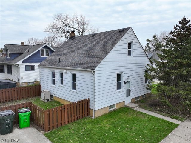 19200 Pasnow Avenue, Euclid, OH 44119