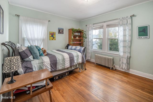 1234 Paul Avenue, Rotterdam, NY 12306