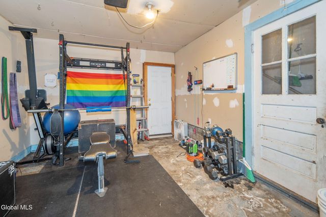 1234 Paul Avenue, Rotterdam, NY 12306