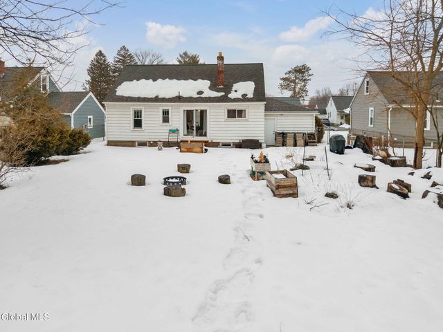 1234 Paul Avenue, Rotterdam, NY 12306