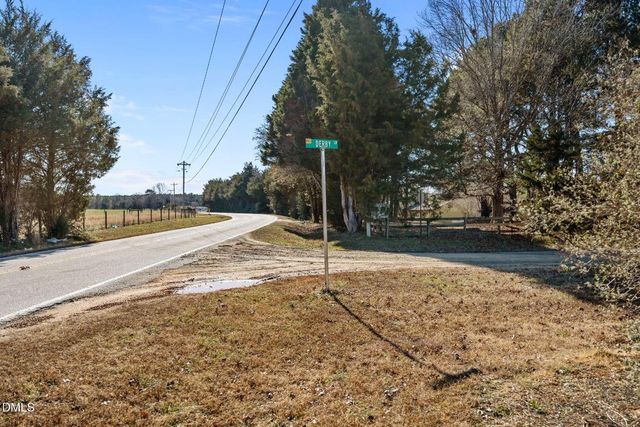 102 Derby Lane, Franklinton, NC 27525