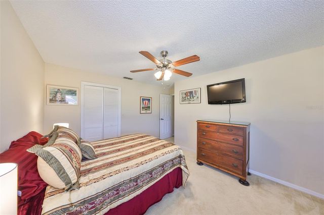 2004 BERRY ROBERTS DRIVE, Sun City Center, FL 33573