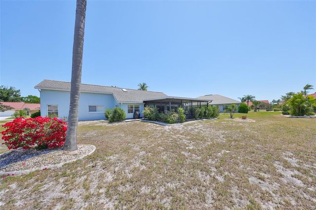 2004 BERRY ROBERTS DRIVE, Sun City Center, FL 33573