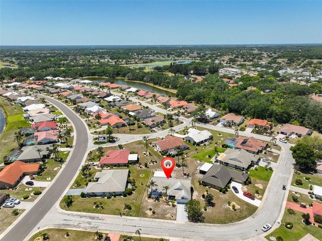 2004 BERRY ROBERTS DRIVE, Sun City Center, FL 33573