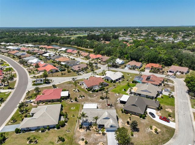 2004 BERRY ROBERTS DRIVE, Sun City Center, FL 33573