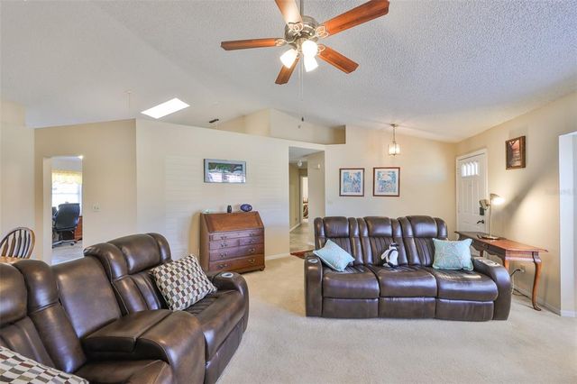 2004 BERRY ROBERTS DRIVE, Sun City Center, FL 33573