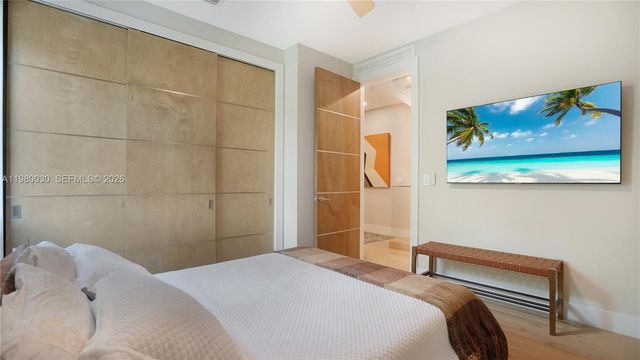 3075 Mary St, Miami, FL 33133