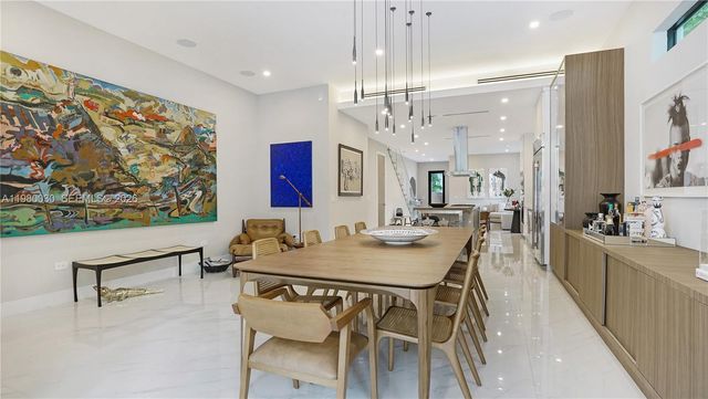 3075 Mary St, Miami, FL 33133