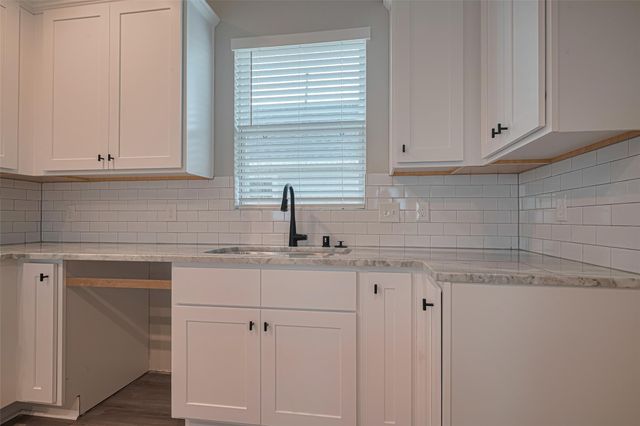 437 San Sebastian Place, Brookshire, TX 77423