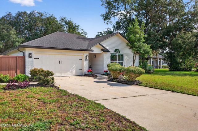 14379 POND PLACE Drive, Jacksonville, FL 32223