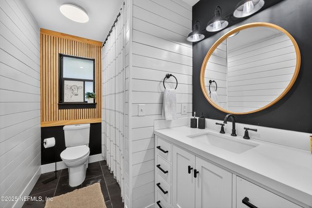 14379 POND PLACE Drive, Jacksonville, FL 32223