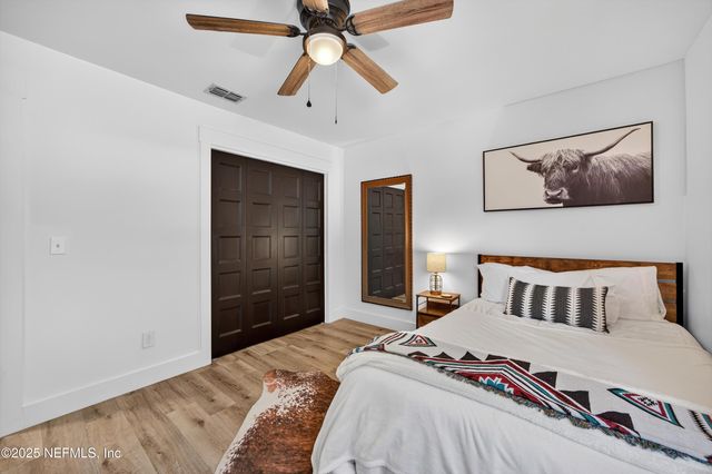 14379 POND PLACE Drive, Jacksonville, FL 32223