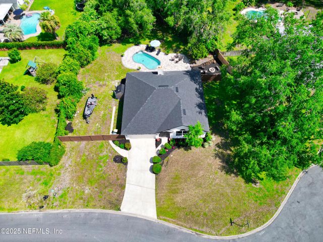 14379 POND PLACE Drive, Jacksonville, FL 32223