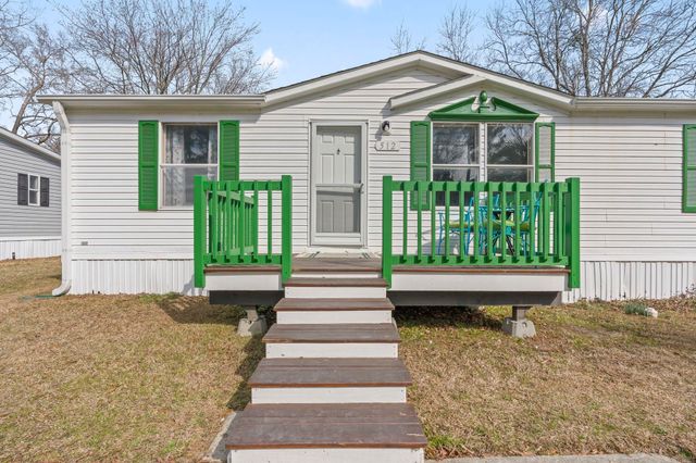 512 Folly Estates Dr., Myrtle Beach, SC 29588