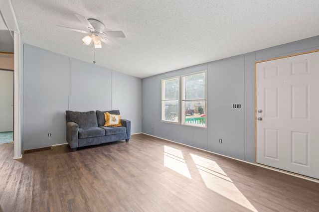 512 Folly Estates Dr., Myrtle Beach, SC 29588