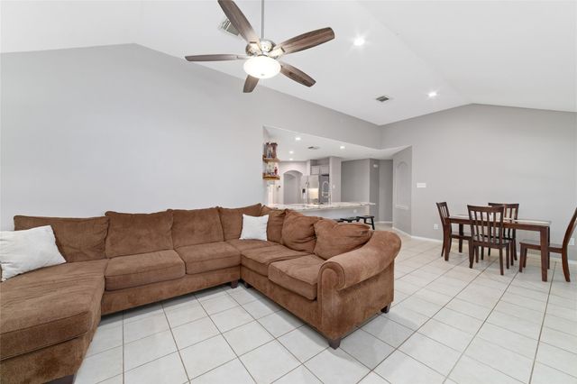 13806 Arapaho Shadow Court, Cypress, TX 77429