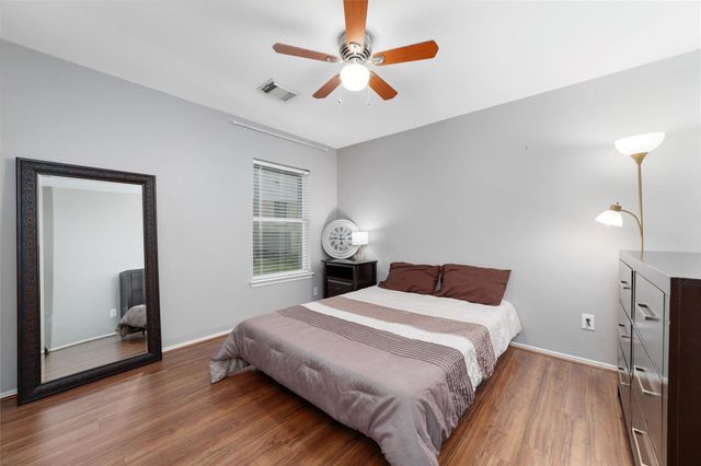 13806 Arapaho Shadow Court, Cypress, TX 77429