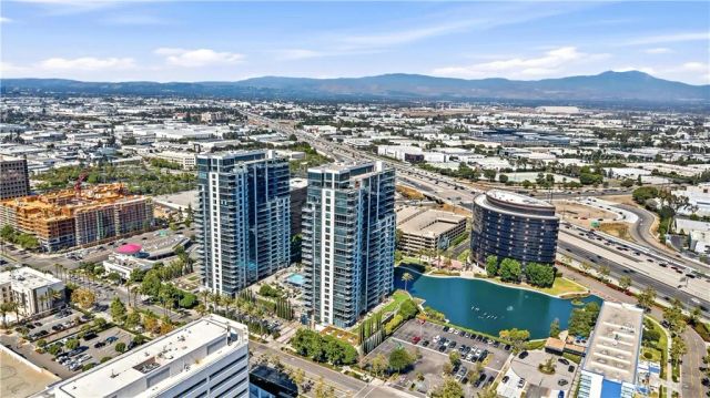 9 MacArthur Place N2002, Santa Ana, CA 92707
