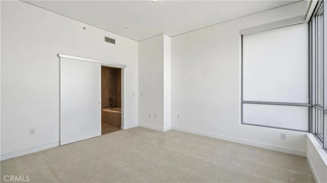 9 MacArthur Place N2002, Santa Ana, CA 92707