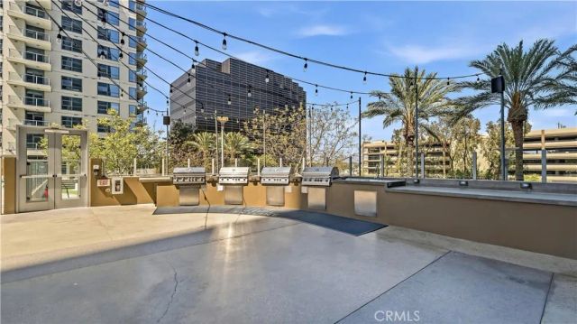 9 MacArthur Place N2002, Santa Ana, CA 92707