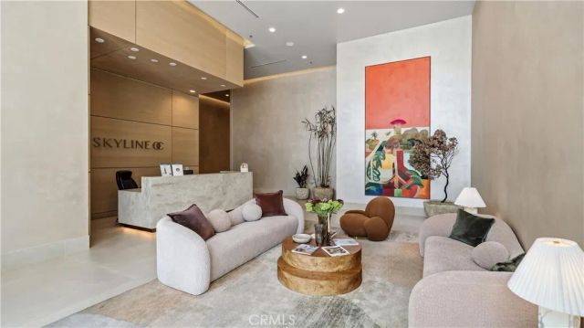 9 MacArthur Place N2002, Santa Ana, CA 92707