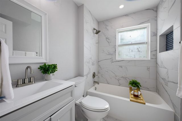 3129 San Lucas Avenue, Dallas, TX 75228
