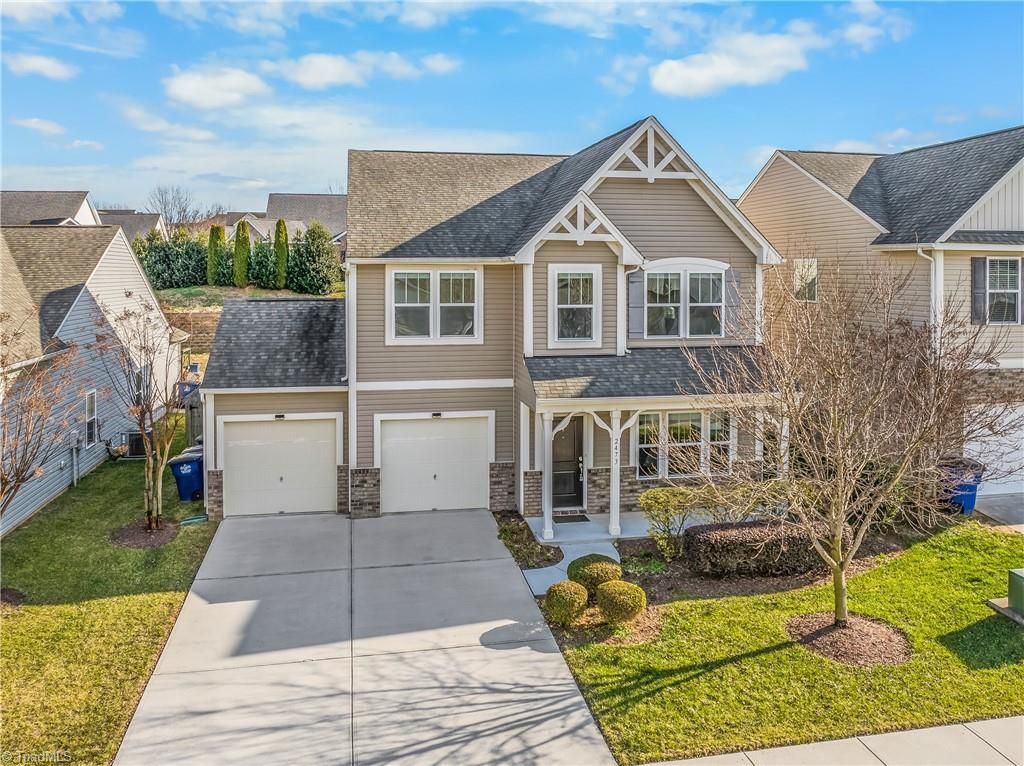 2473 Moss Grove Crossing, Winston-salem, NC 27103