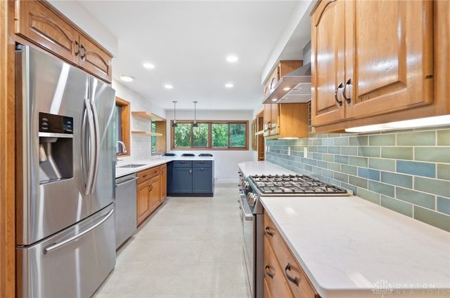 751 Laurelwood Road, Kettering, OH 45419