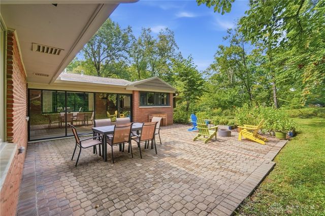 751 Laurelwood Road, Kettering, OH 45419