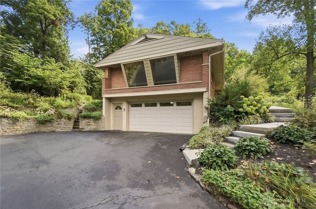 751 Laurelwood Road, Kettering, OH 45419