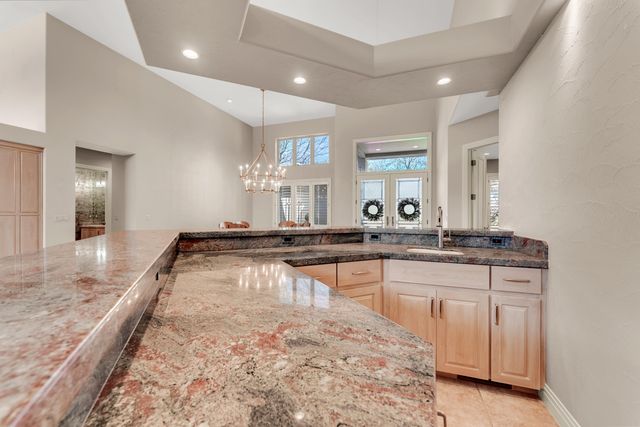 5197 S Stonehaven Drive, Springfield, MO 65809