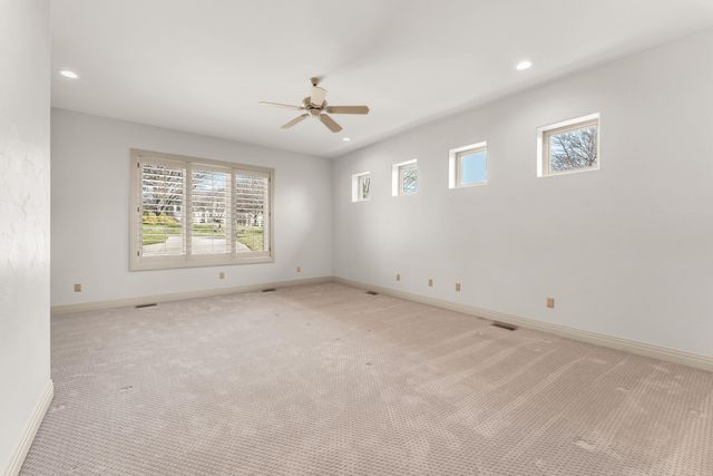 5197 S Stonehaven Drive, Springfield, MO 65809