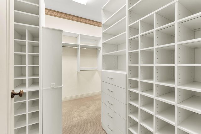 5197 S Stonehaven Drive, Springfield, MO 65809