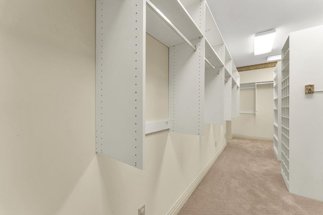 5197 S Stonehaven Drive, Springfield, MO 65809