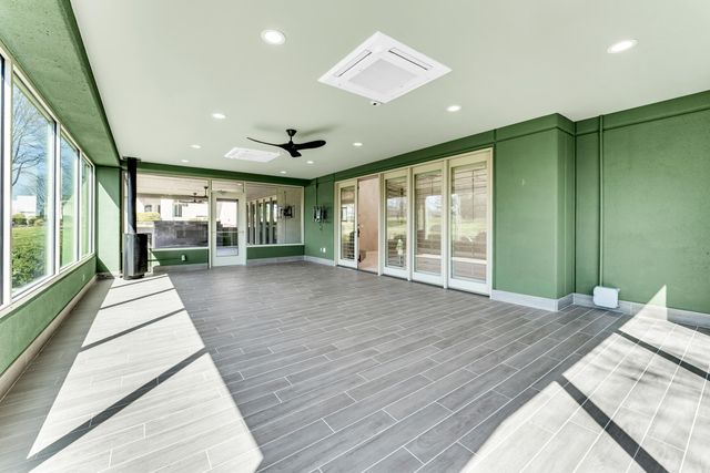 5197 S Stonehaven Drive, Springfield, MO 65809