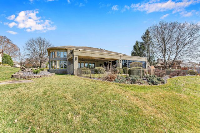 5197 S Stonehaven Drive, Springfield, MO 65809