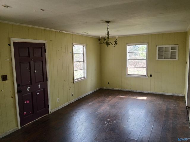 6597 County Road 170, Trinity, AL 35673