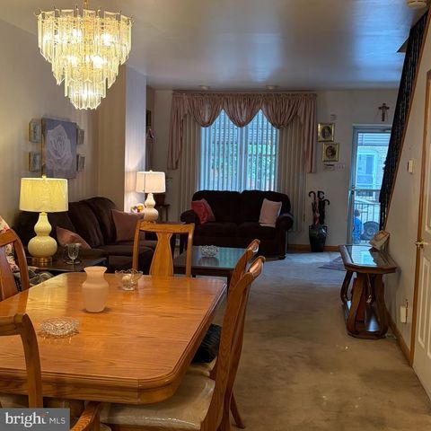 2627 S 15TH ST, Philadelphia, PA 19145