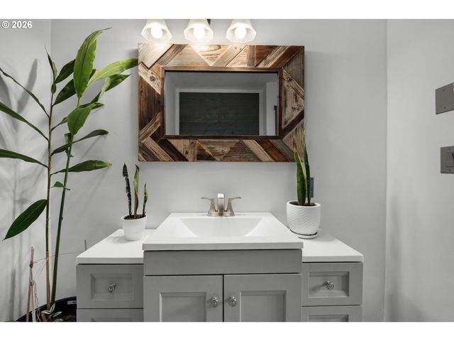 36389 BATTLE CREEK Ln, Astoria, OR 97103