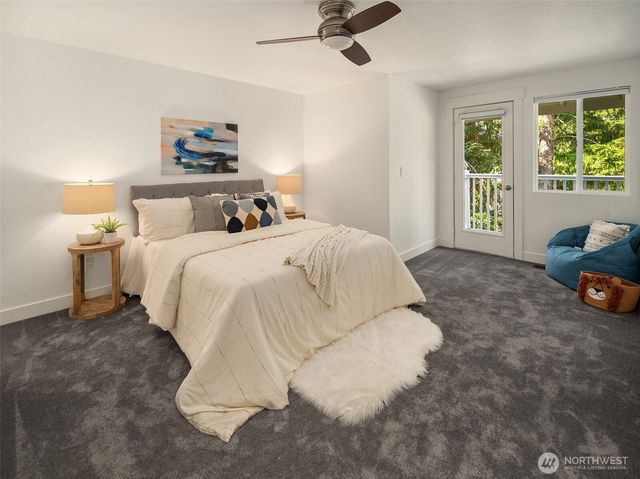 11517 Tyler Place NE, Bainbridge Island, WA 98110