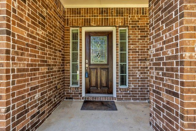 13859 Shoreline Drive, Willis, TX 77318