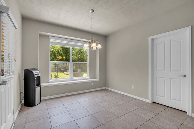 13859 Shoreline Drive, Willis, TX 77318
