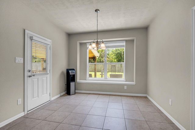 13859 Shoreline Drive, Willis, TX 77318