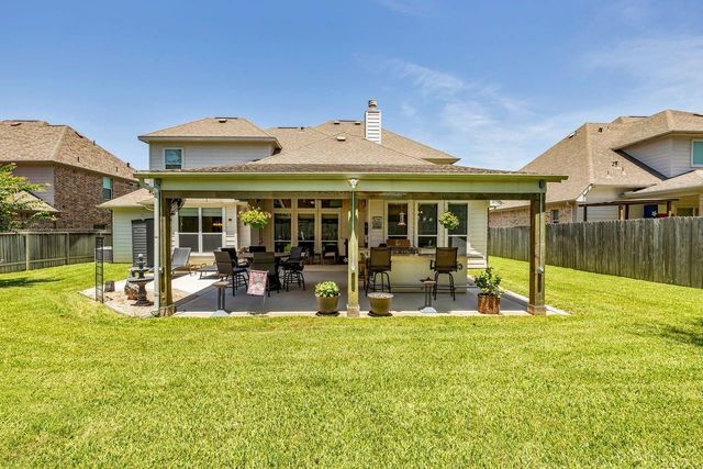 13859 Shoreline Drive, Willis, TX 77318