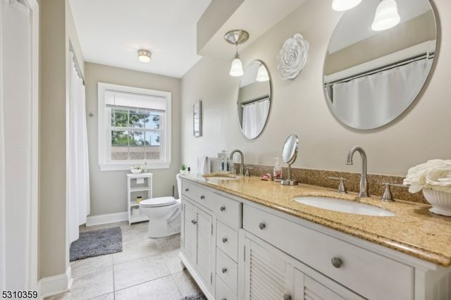 7 Sunset Ter, Chatham Twp., NJ 07928
