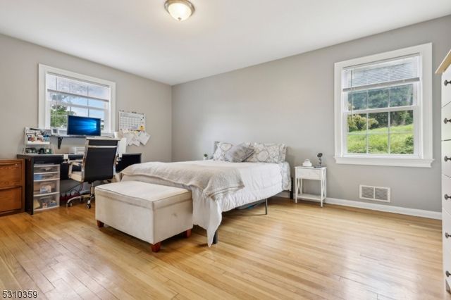 7 Sunset Ter, Chatham Twp., NJ 07928