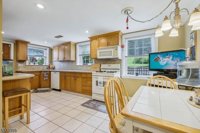 7 Sunset Ter, Chatham Twp., NJ 07928
