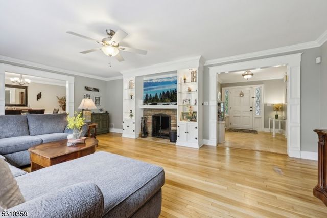 7 Sunset Ter, Chatham Twp., NJ 07928
